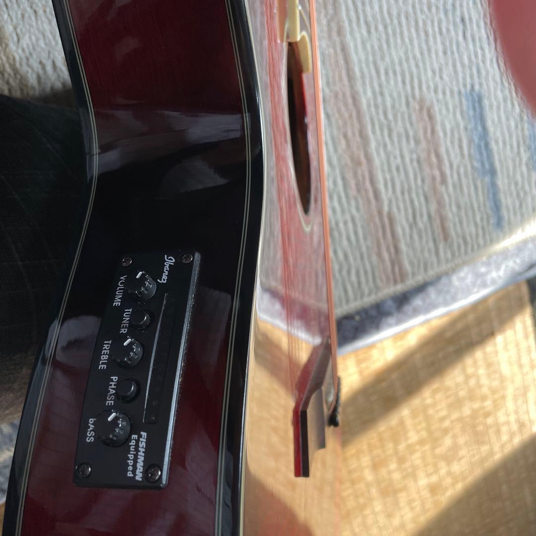 レッドアコースティックギター 6弦 カッタウェイ