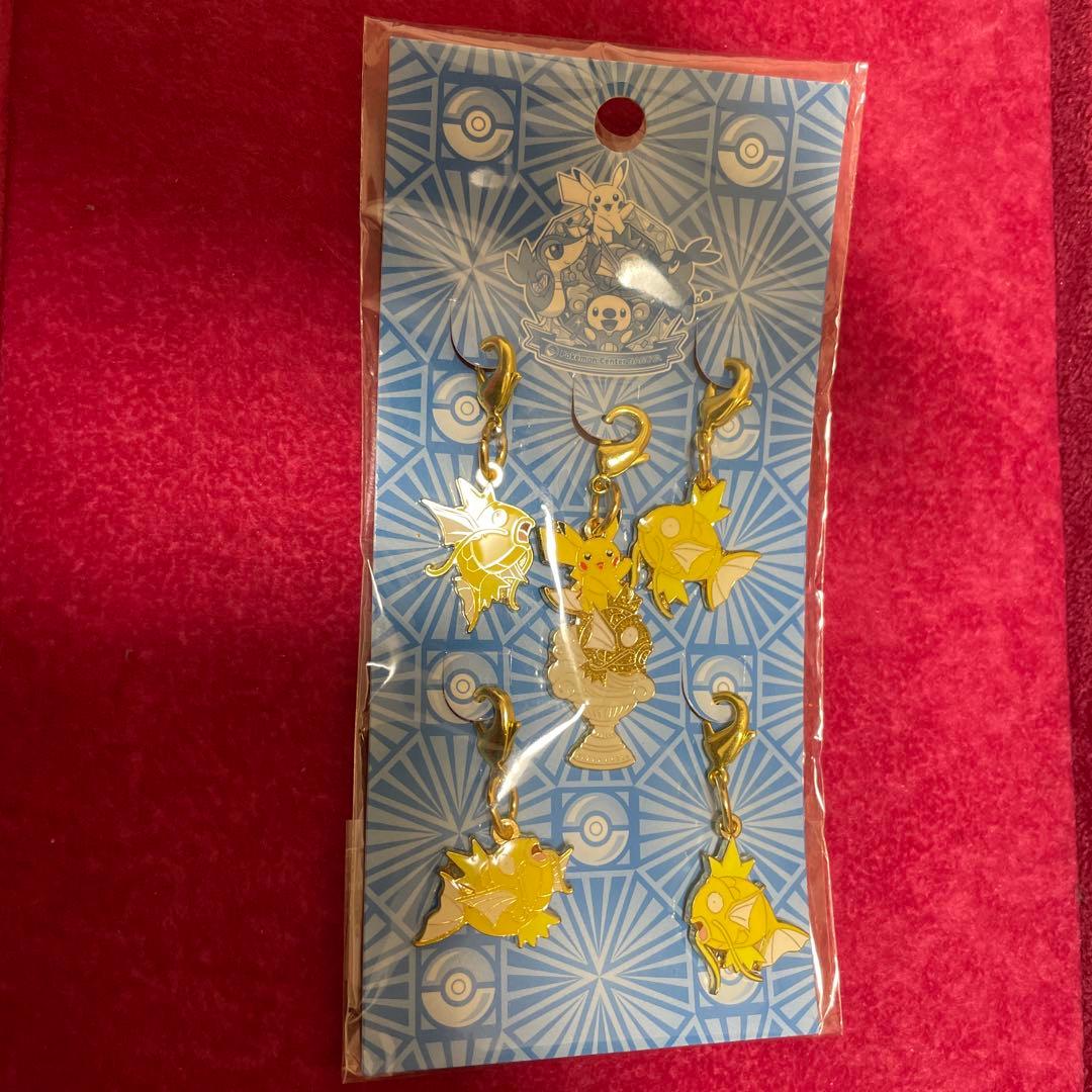 金のコイキング　チャーム　新品未開封　ポケモン