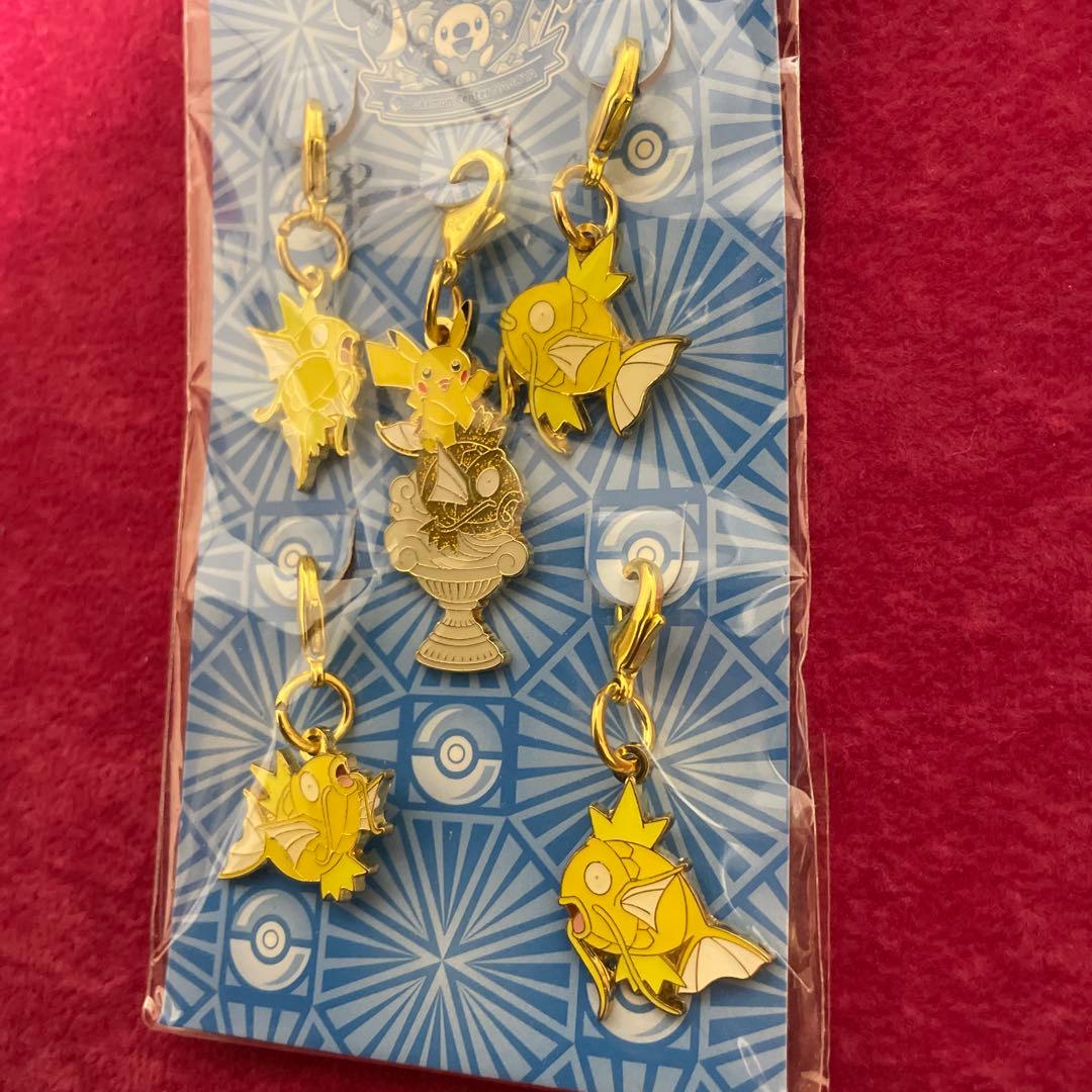 金のコイキング　チャーム　新品未開封　ポケモン