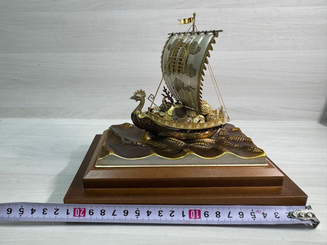 関　武比古　銀製　宝船 ガラスケース付き