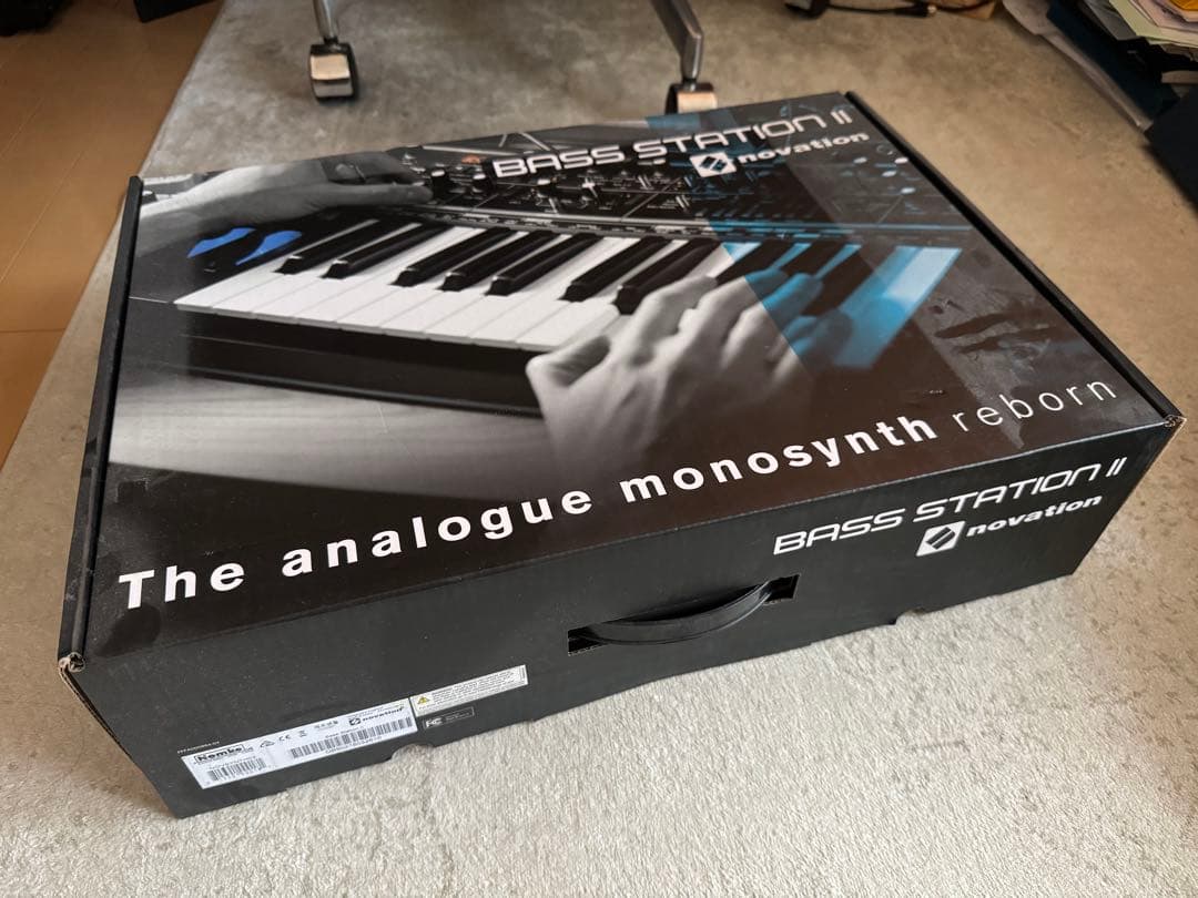 Novation Bass Station II アナログシンセサイザー
