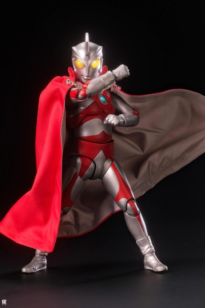 5点ウルトラマン マント ブラザーズ S.H.Figuarts　ウルトラマン