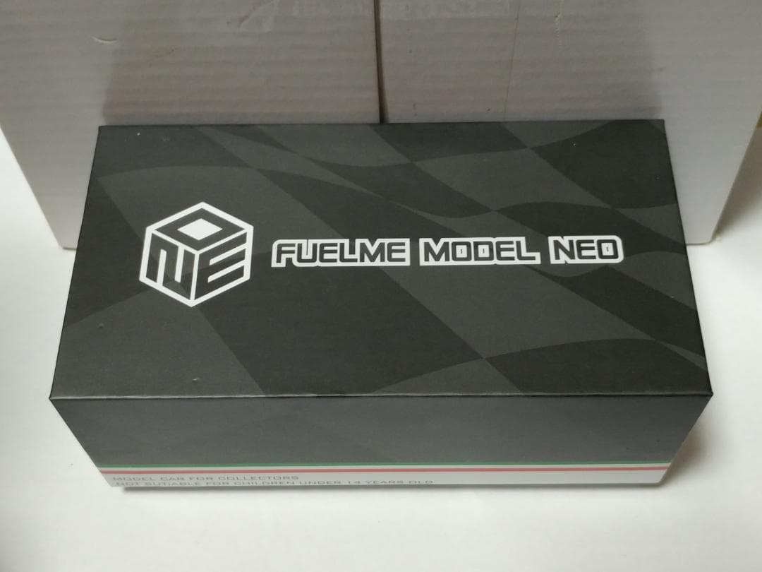 FUELME 1/64 ランボルギーニ ディアブロ GT-R ホワイト