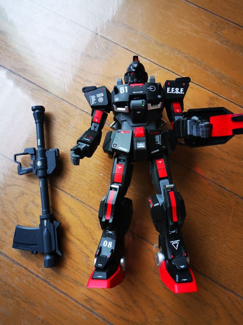 ガンダムEz-8 塗装済完成品メタルパーツ組込み