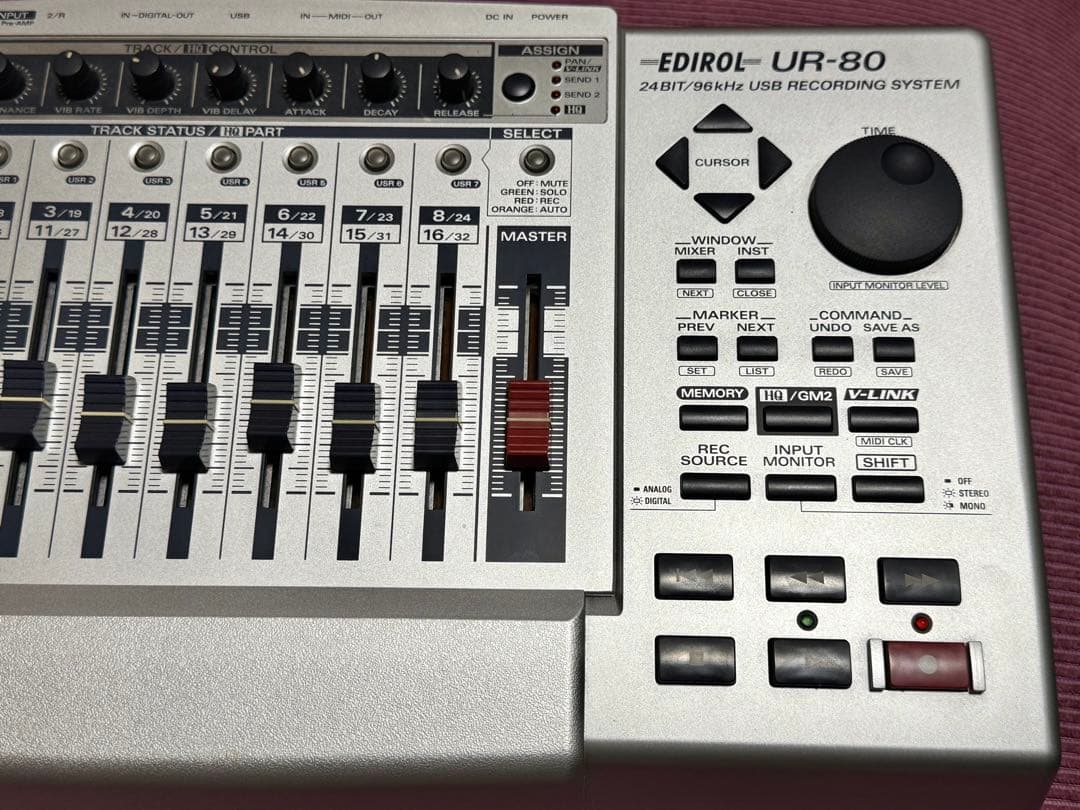 MIDIコンEDIROL UR-80オーディオインターフェイス付き