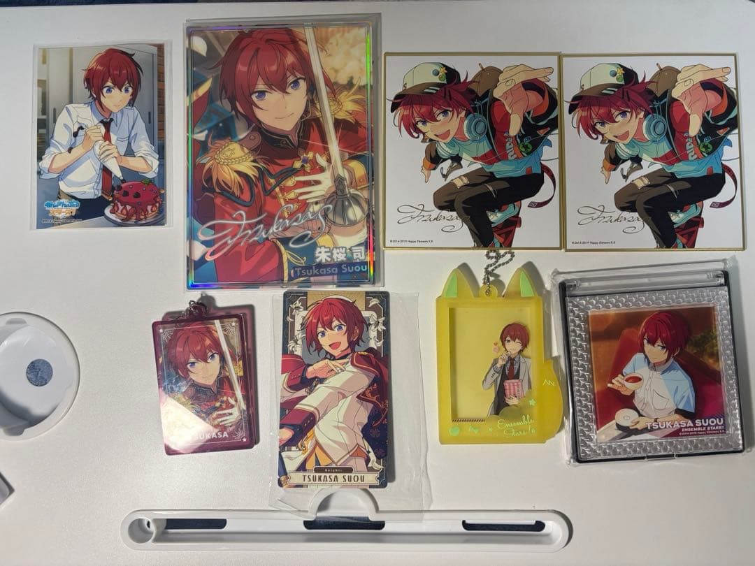 朱桜司 まとめ売り 缶バッチ、アクスタ、バスタオル