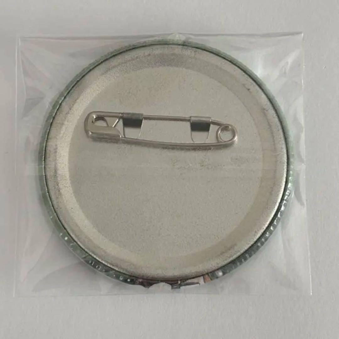 進撃の巨人 リヴァイ 缶バッジ ドンキホーテ 希少 入手困難