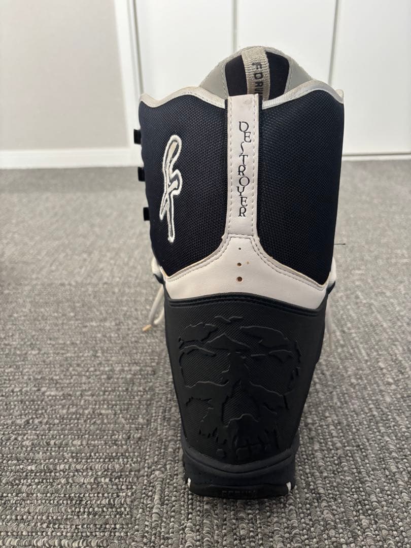 【‼️値下げ‼️】FORUM（フォーラム）スノーボードブーツ　26.5cm