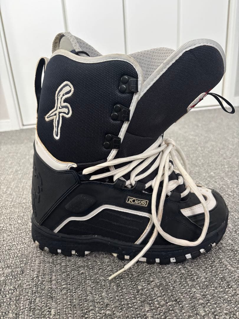 【‼️値下げ‼️】FORUM（フォーラム）スノーボードブーツ　26.5cm