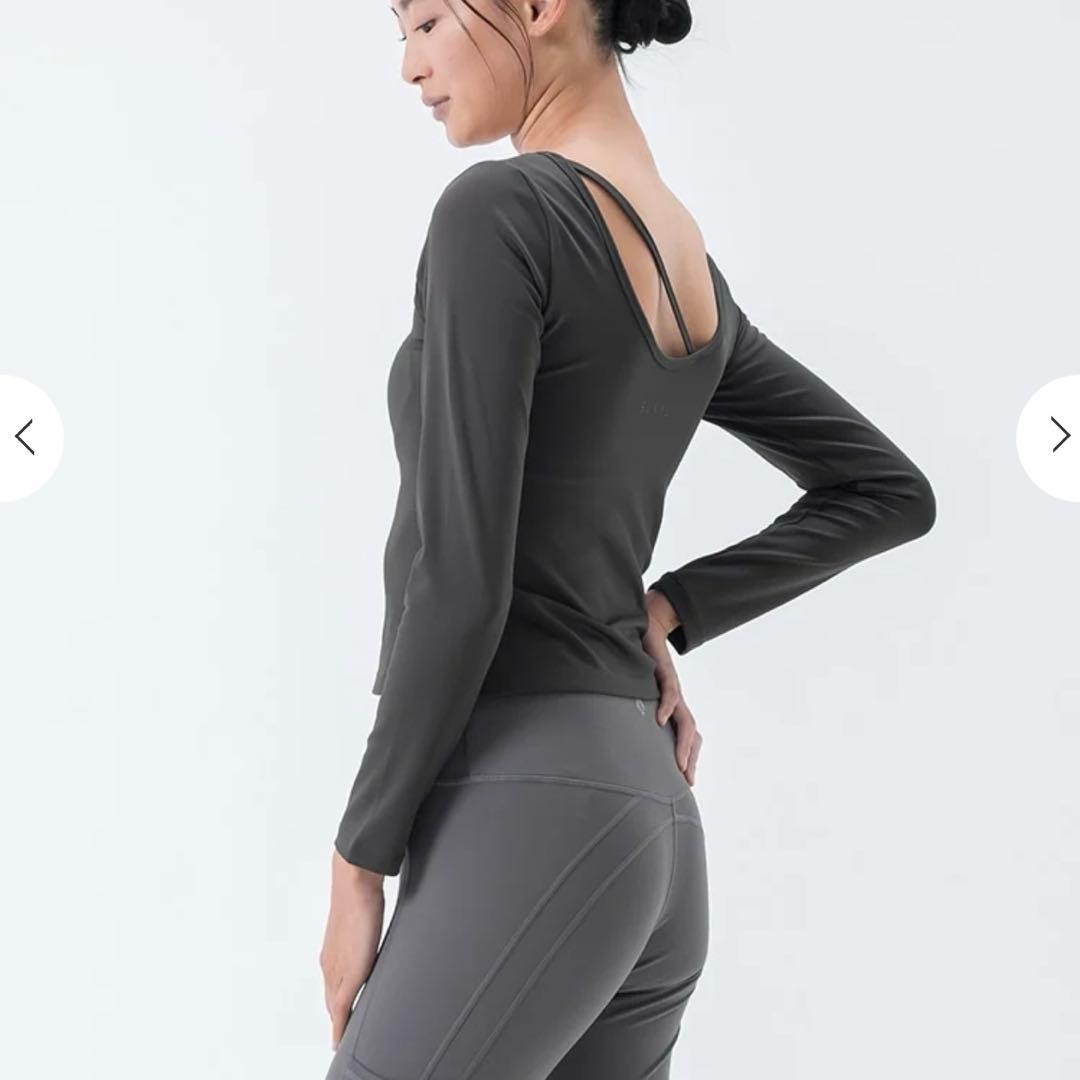 SUKALA モダンカットアウトロングスリーブ ブラック