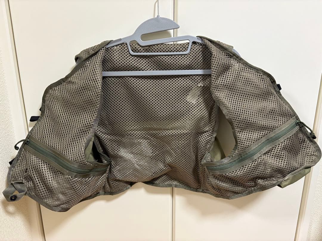 【新品未使用・タグ付】Patagonia ステルスパックベスト 防水パック付