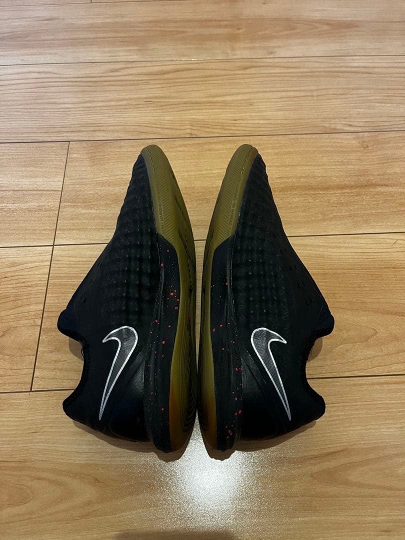 サッカー フットサル シューズ ナイキ マジスタフィナーレIC