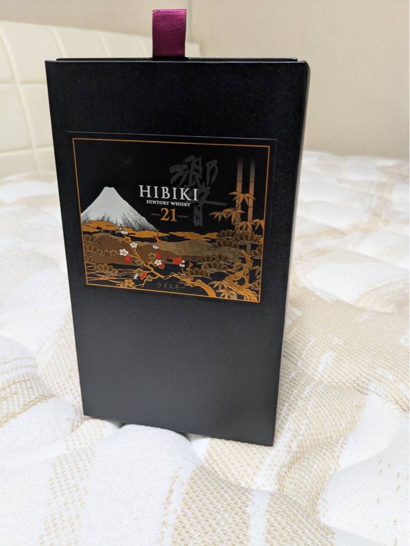 響　花鳥風月 Hibiki 21年ウイスキー 700ml ギフトボックス付き