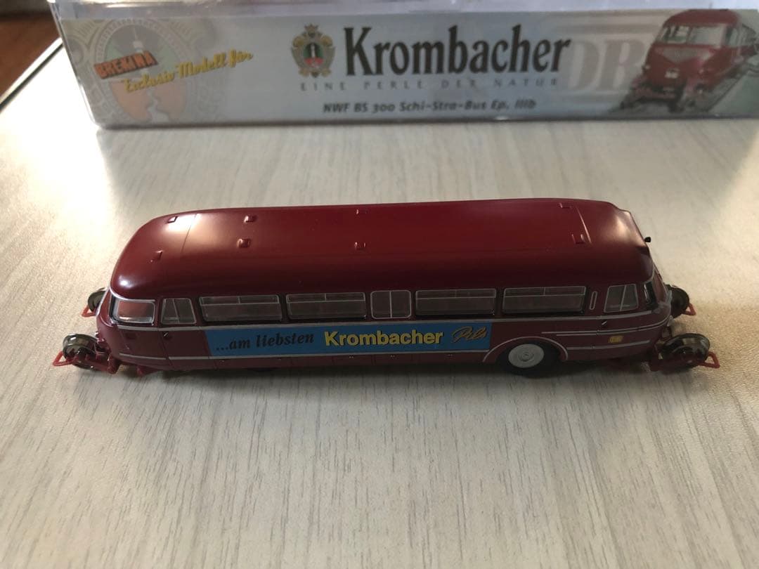 BREKINA ・鉄道バス NWF BS 300 ・ HO ゲージ