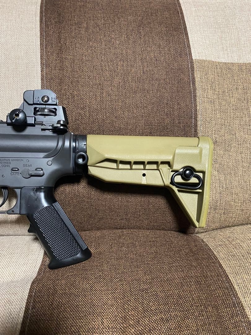 スタンダード電動ガン　M4A1美品　バッテリー、サブマガジンセット