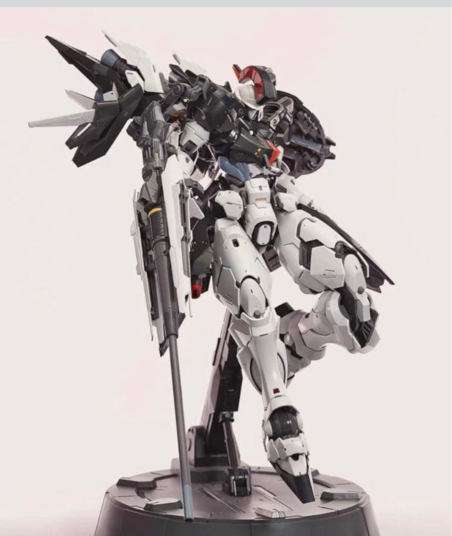 STRANGE WORK PG 1/60 豊碑　組立済みプラモデル