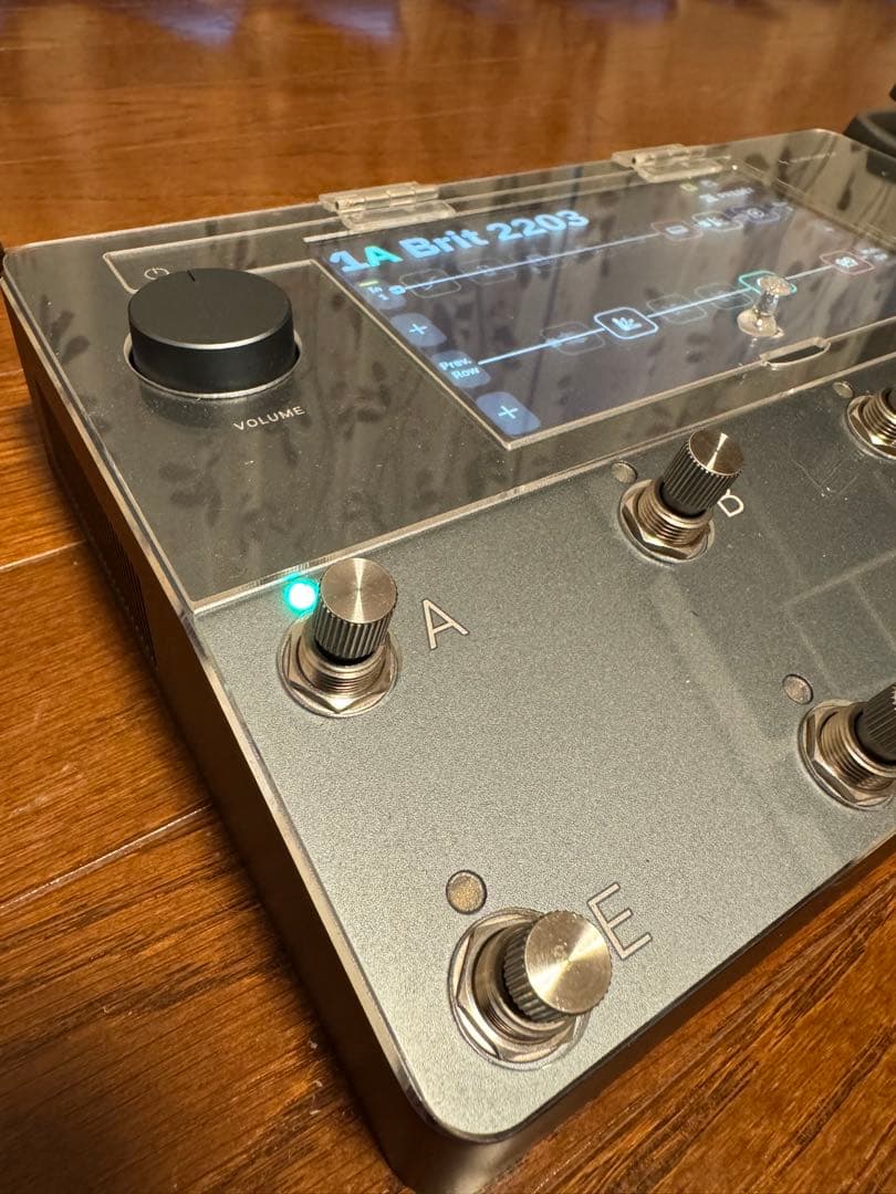 【美品】Neural DSP Quad Cortex 専用ペダルSP1-ND付き