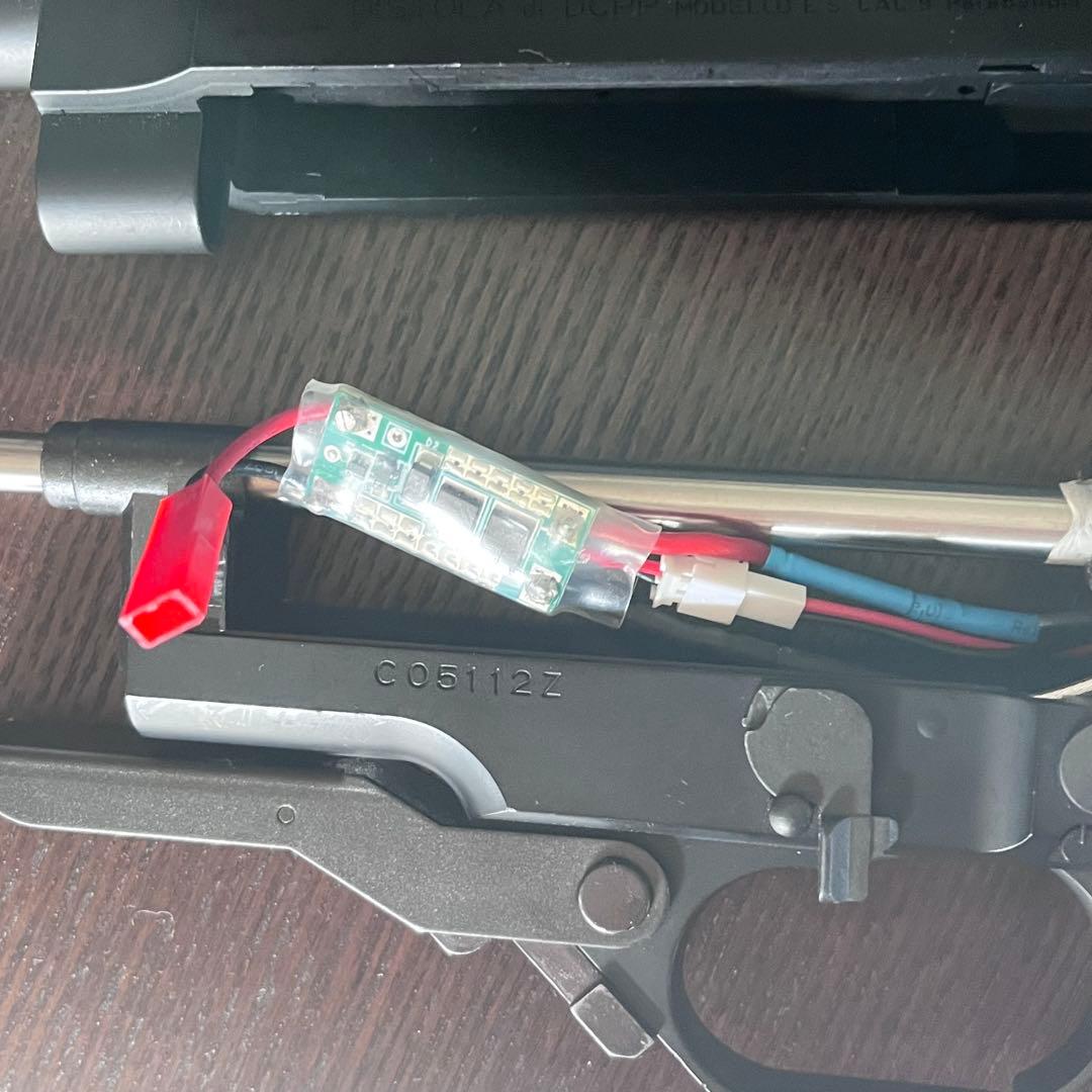 東京マルイM93Rメタルストック付き