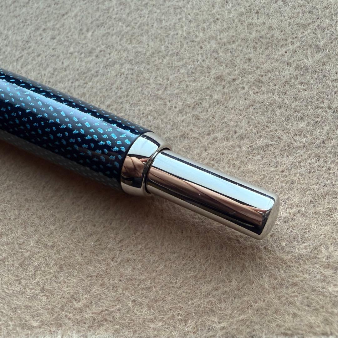 パイロットキャップレス絣・青・F細字