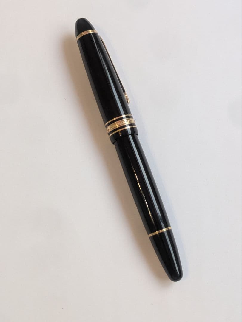 モンブラン　マイスターシュテュック146　14金　細字　全金