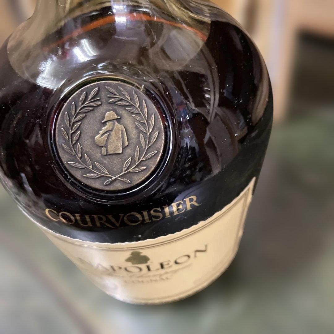 激レア1980年代流通品　40年以上前の希少品　明治屋輸入元　クルボアジェ