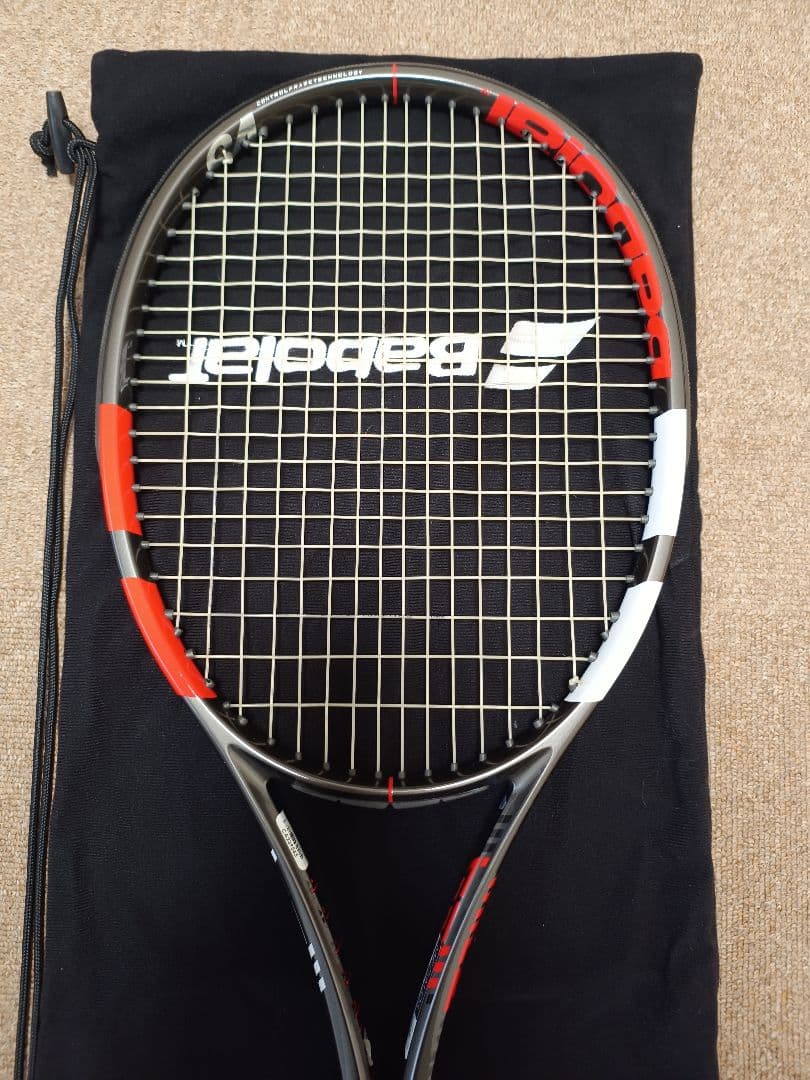 【超美品】Babolat ピュアストライク VS　バボラ　テニス　ラケット