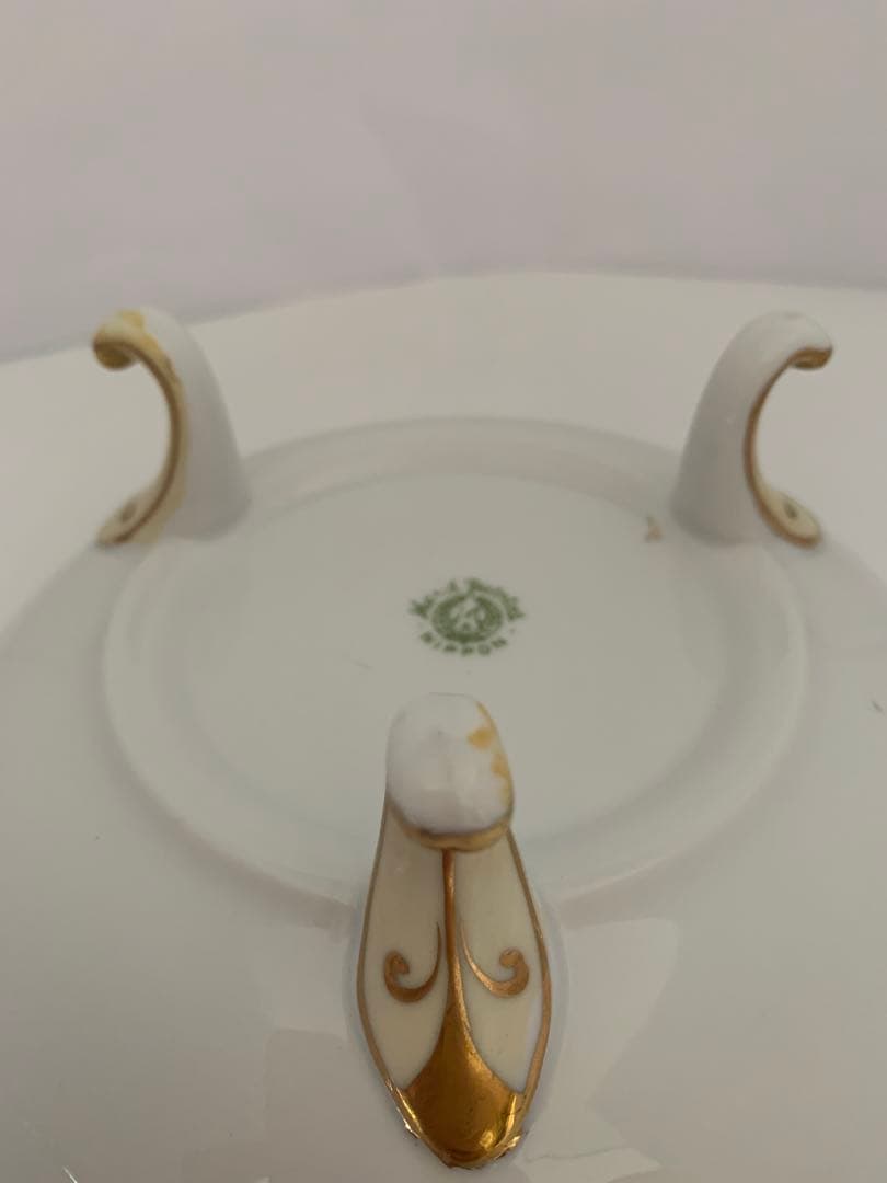 オルードノリタケ ラスター彩水仙文三足盤 M印（1910～1921年頃）