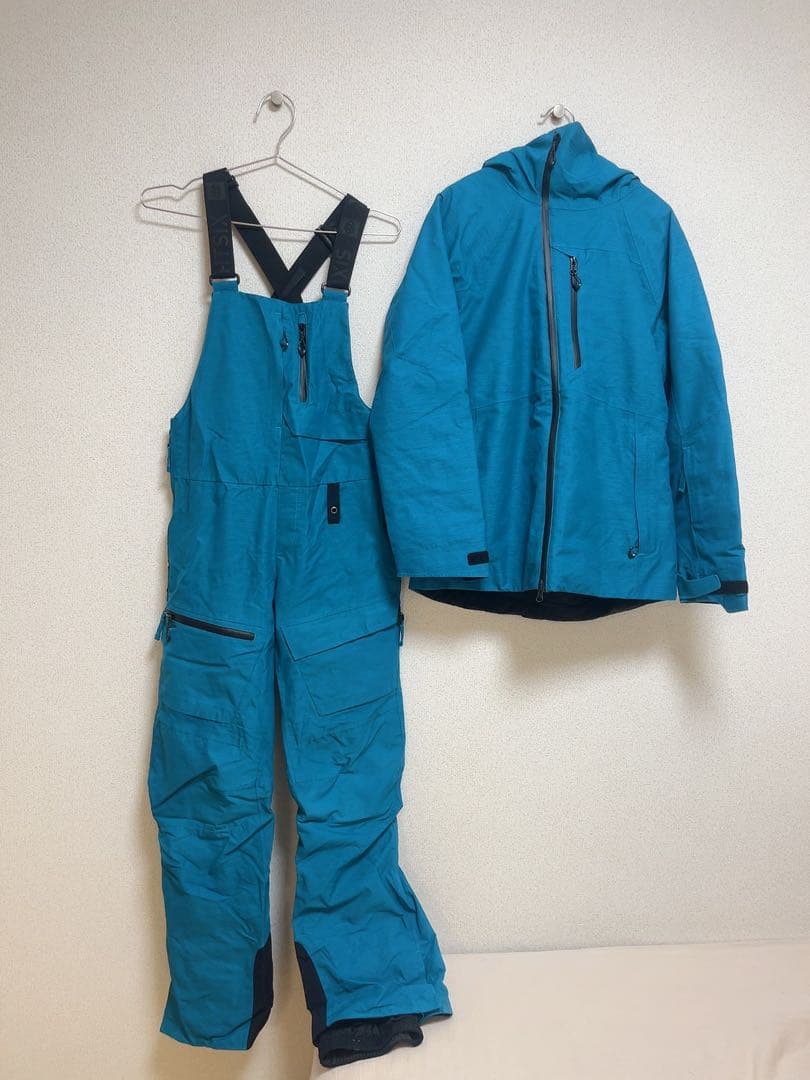 686 スノーボードウェア　上下セット　レディース　Sサイズ