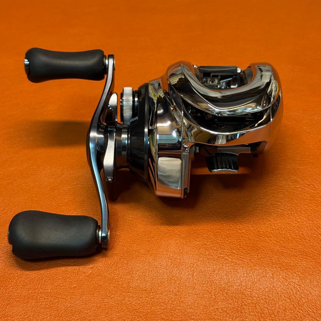 Ｌ*ｋ様 【未使用・極上品】シマノ 19アンタレスHG右巻き箱付