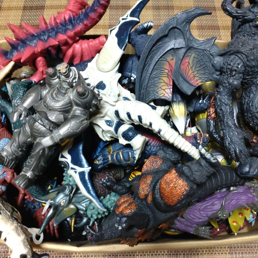 ウルトラマン　ウルトラ怪獣　仮面ライダー　ソフビ大量セット