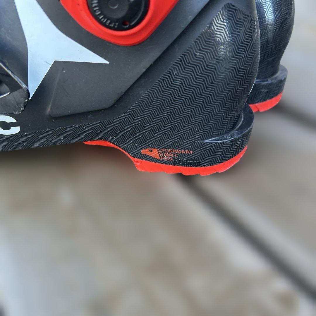 アトミック　ホークス　プライム100 26〜26.5cm