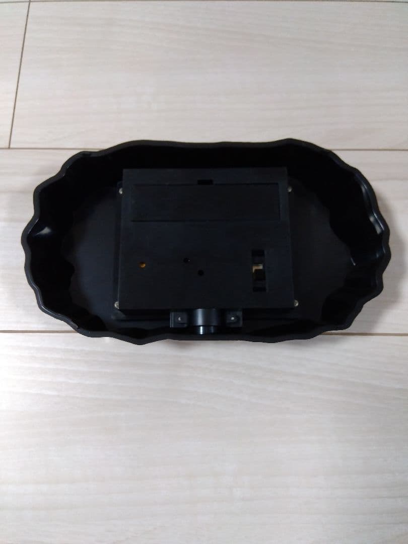 ガラス製の青緑の鳥の置物