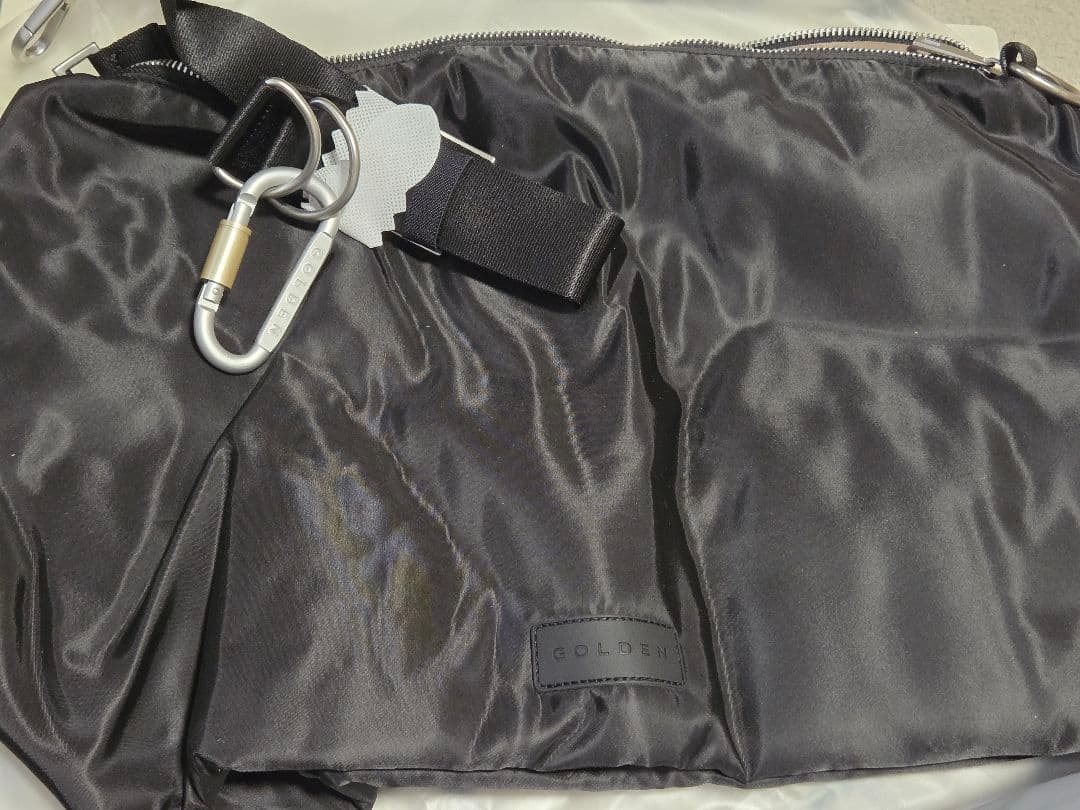 GOLDEN ショルダーバッグ ブラック 新品未使用品 Jungkook