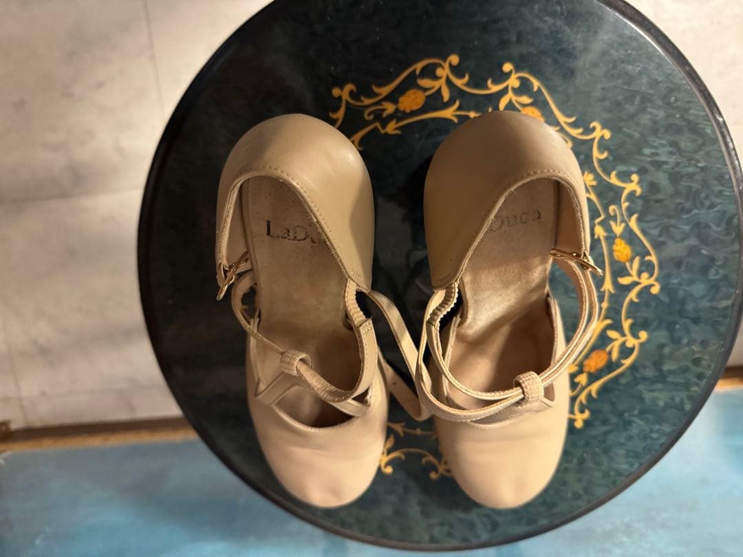 LaDuca ベージュ社交ダンスシューズ