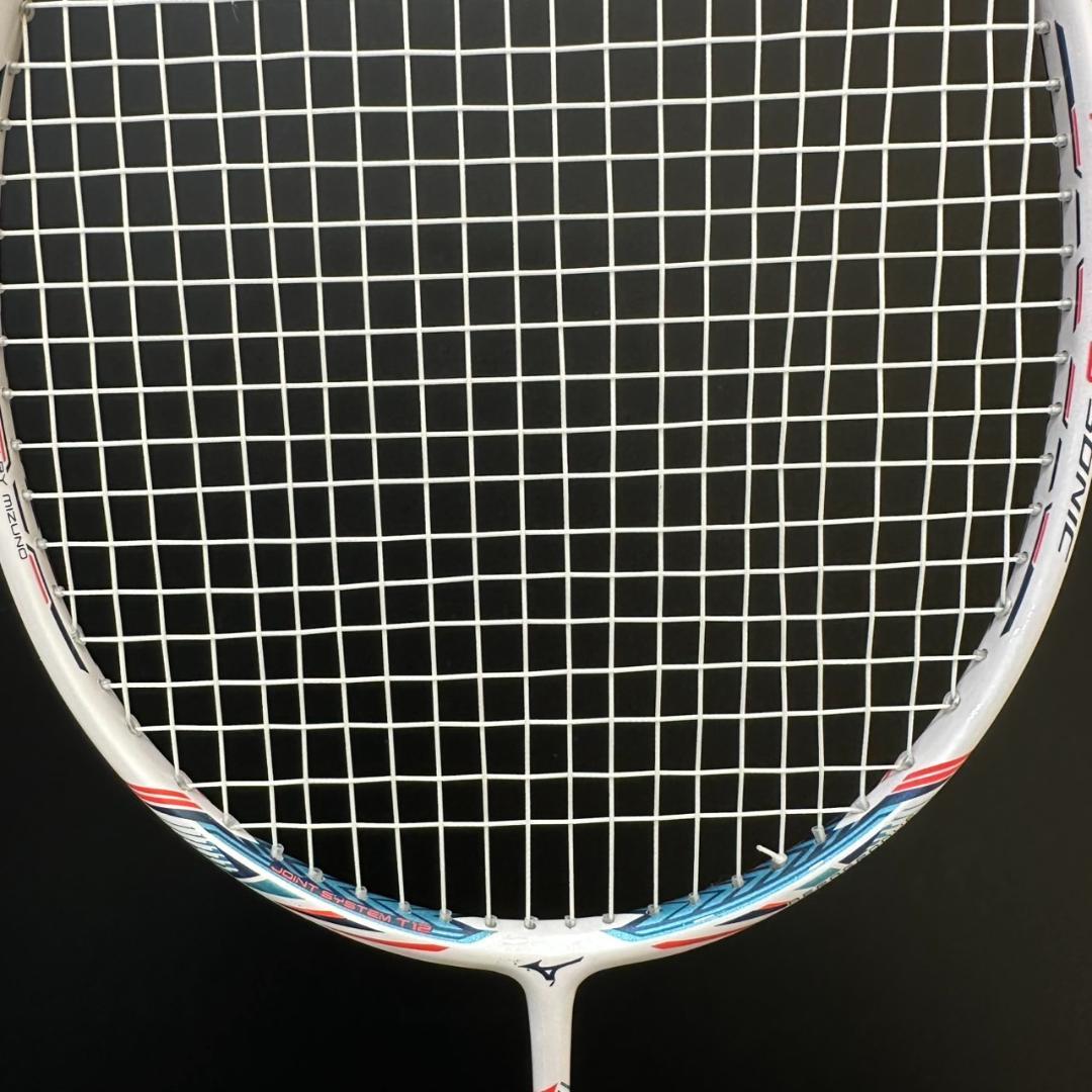 MIZUNO 　ミズノ　バトミントンラケット　アルティウス　ソニック　MO-61