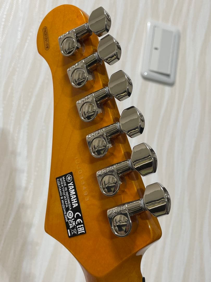 Yamaha PACIFICA 612 ブラック　【ギターケース＋スタンド付き】