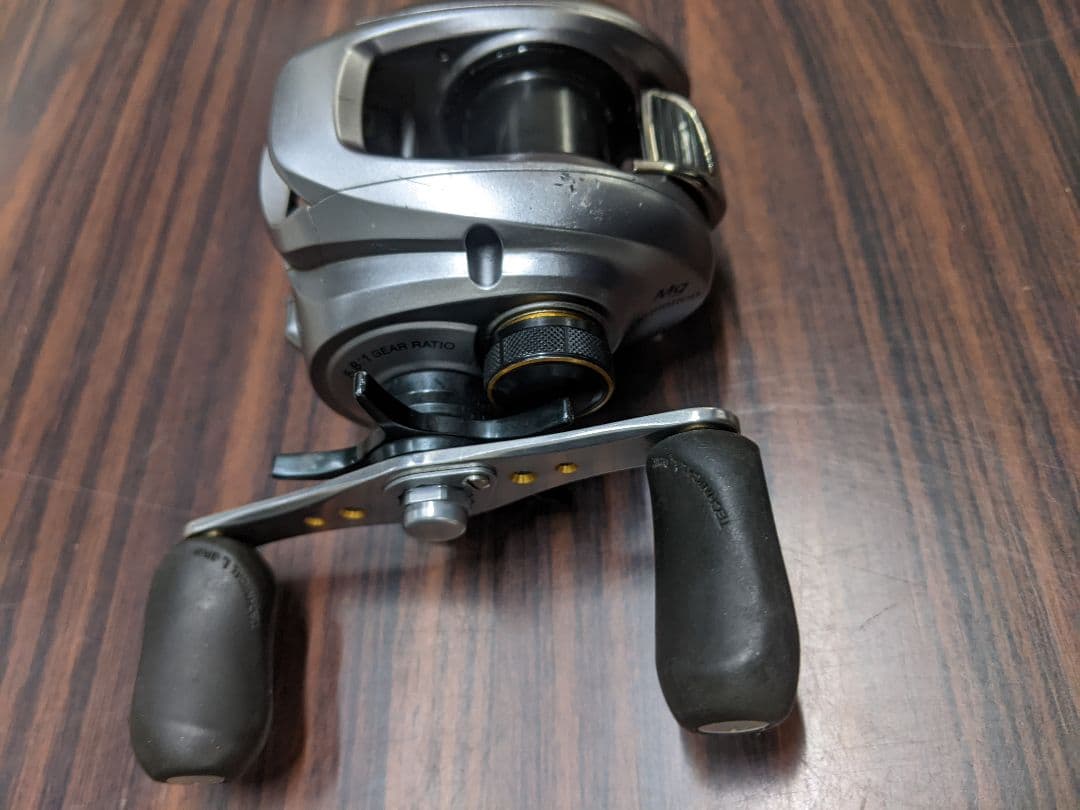 シマノ 09アルデバラン 左巻き Mg 5.8:1