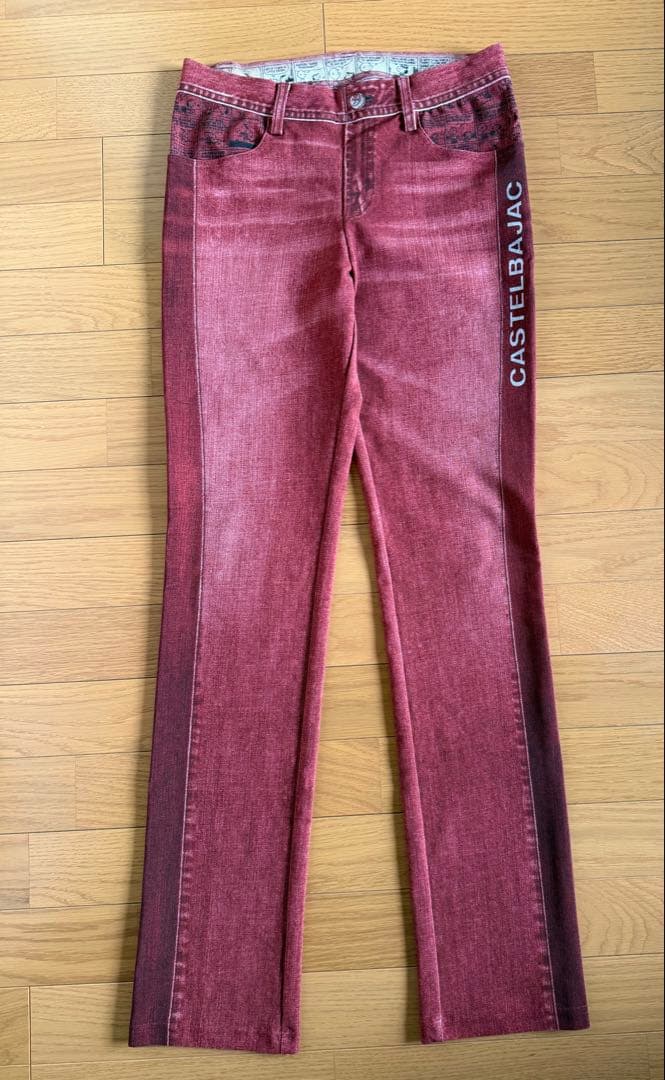 CASTELBAJAC (新品、未使用)スヌーピー 赤 デニムパンツ