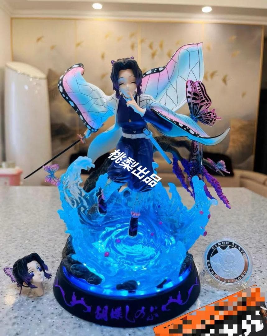 新品未開封『鬼滅の刃』蟲柱・胡蝶しのぶ TEMPLE ガレージキット スタチュー