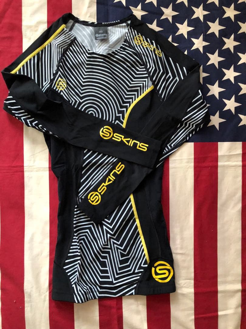 スキンズ SKINS DNAmic ロングタイツ ロングスリーブせたット