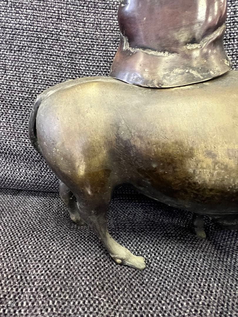 真鍮製】老子 牛乗り像 ブロンズ置物 道教 縁起物