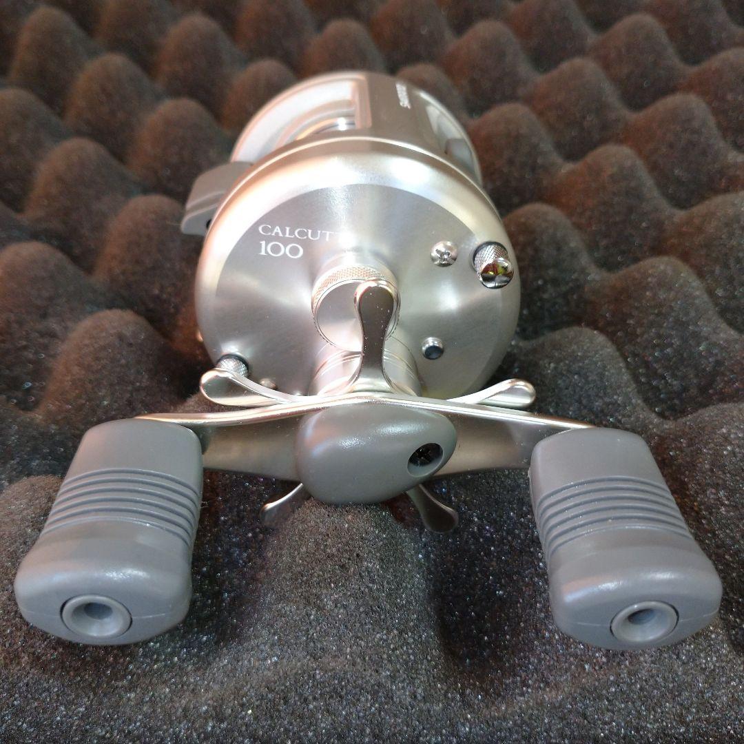 シマノ 初代カルカッタ100 新品未使用 デッドストック カルカッタ 100