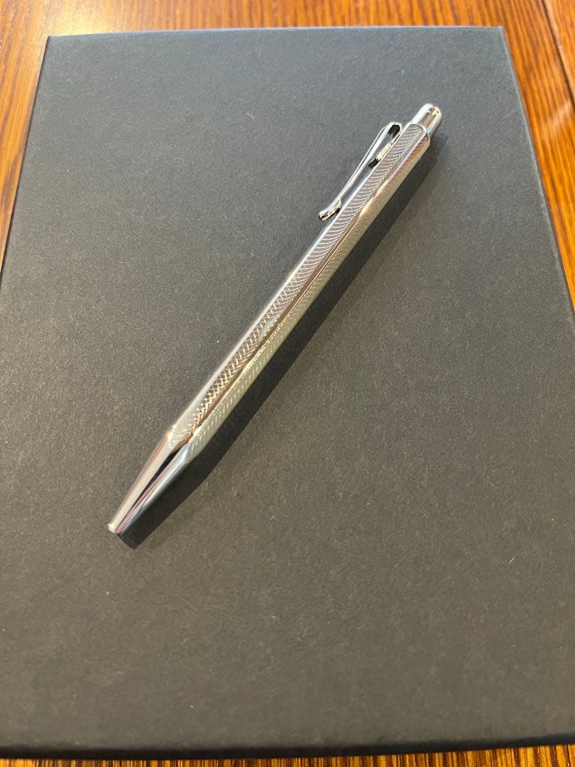 CARAN D'ACHE Ecridor ボールペン シルバー