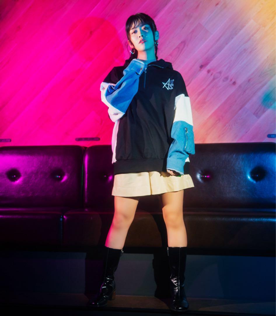 R4G×Ais 相羽あいなパーカー