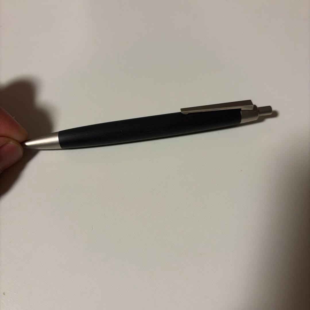 LAMY2000 ブラックウッド単色ボールペン　ジェットストリーム0.5mm内蔵