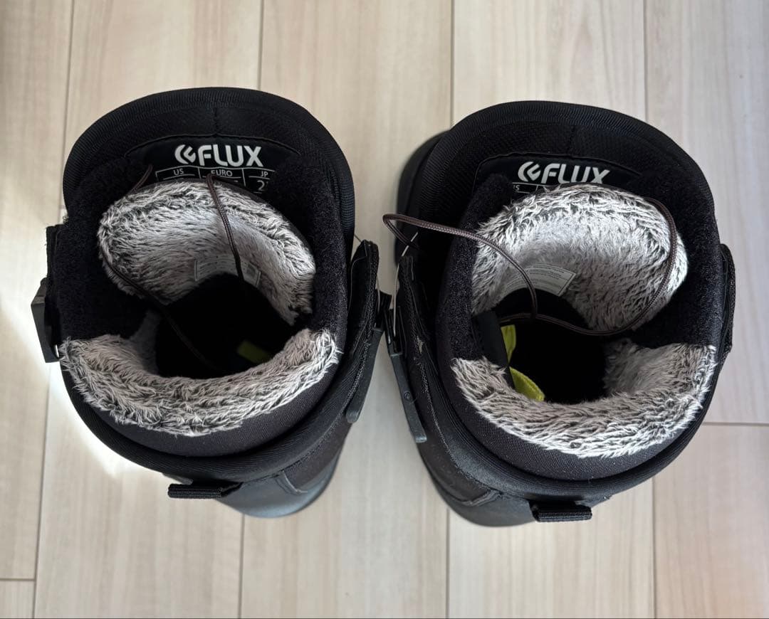 美品　FLUX スノーボードブーツ ブラック　FL-BOA