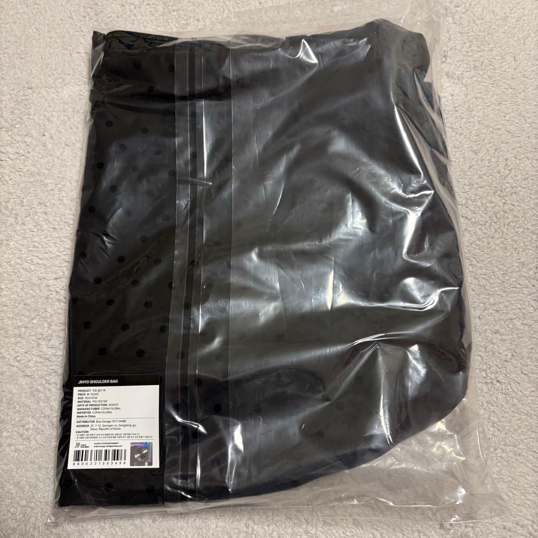 TWICE 10ve universe ジヒョ プロデュース ショルダーバッグ