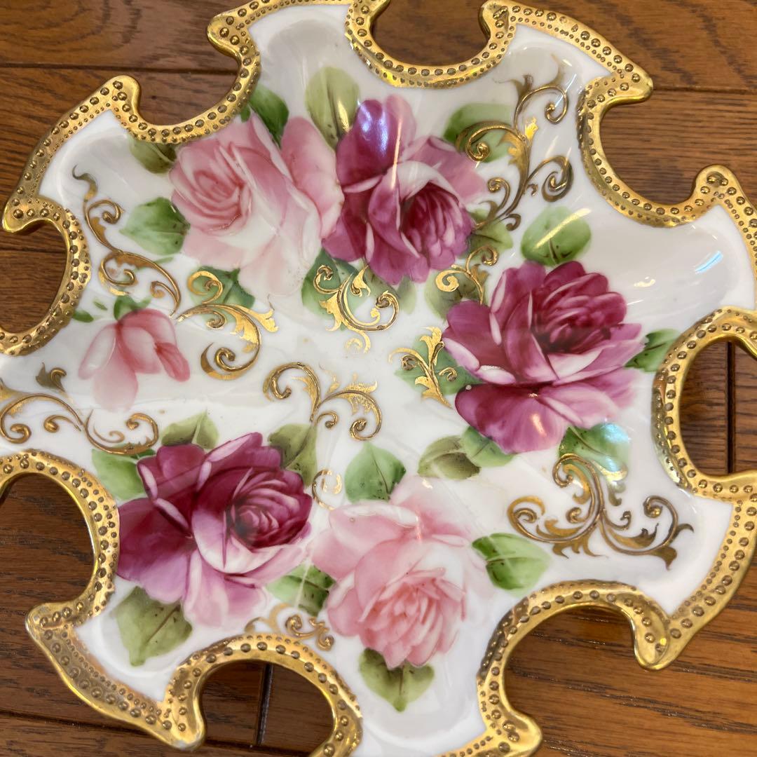 期間限定最終処分特価オールドノリタケメープル裏印変形ボール　金点盛り薔薇の絵の美