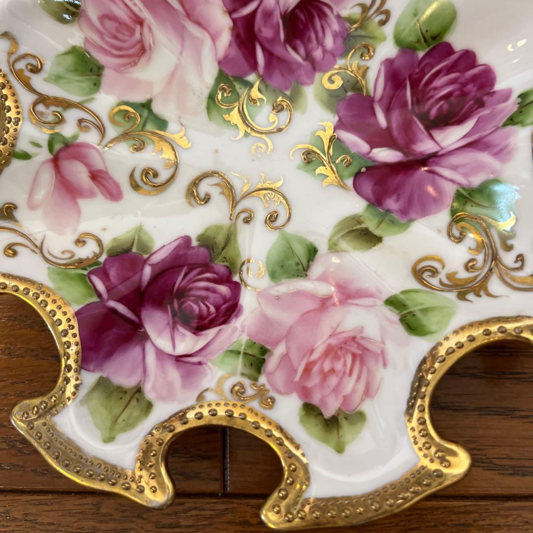 期間限定最終処分特価オールドノリタケメープル裏印変形ボール　金点盛り薔薇の絵の美