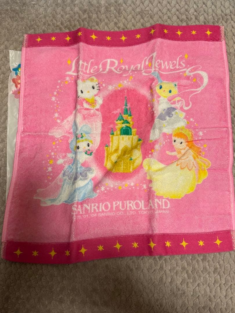 【新品未使用】KITTY'S HOUSE ストラップ＆ピューロランド　タオル